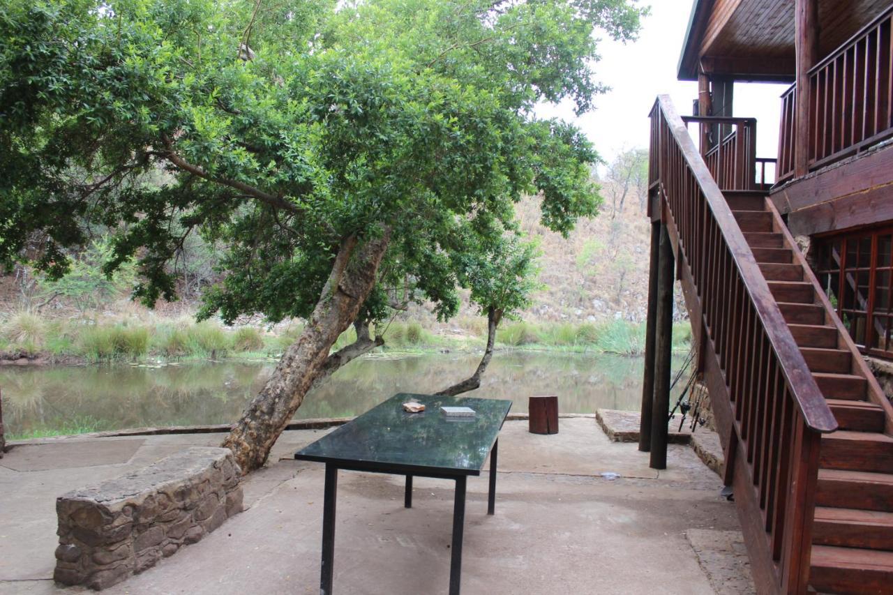 Wilgeboomsdrift Safaris Apartment โมดิมอเลอ ภายนอก รูปภาพ
