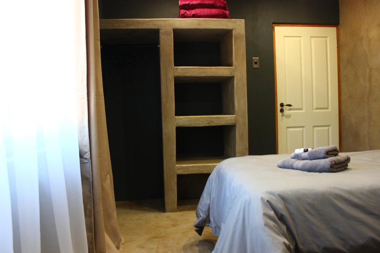 Wilgeboomsdrift Safaris Apartment โมดิมอเลอ ภายนอก รูปภาพ