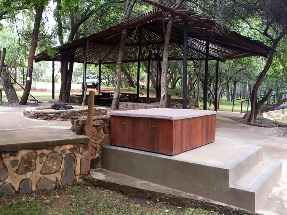Wilgeboomsdrift Safaris Apartment โมดิมอเลอ ภายนอก รูปภาพ