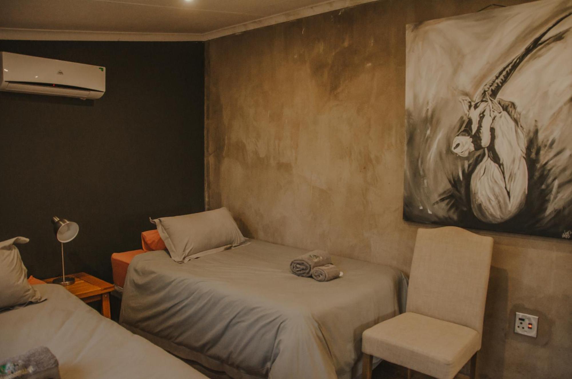 Wilgeboomsdrift Safaris Apartment โมดิมอเลอ ภายนอก รูปภาพ