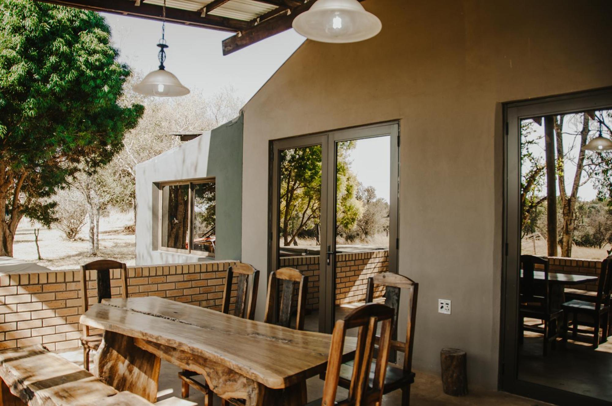 Wilgeboomsdrift Safaris Apartment โมดิมอเลอ ภายนอก รูปภาพ