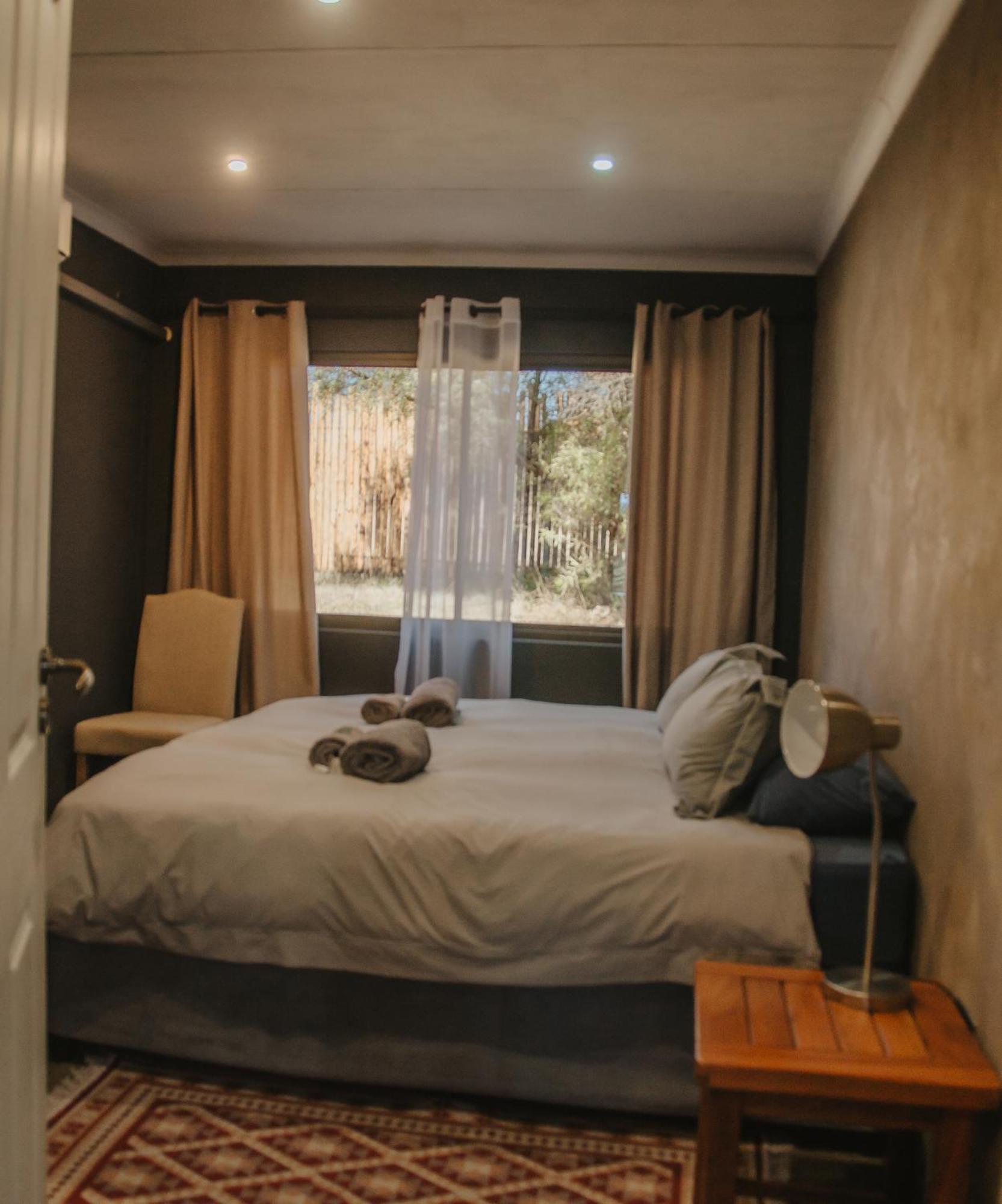 Wilgeboomsdrift Safaris Apartment โมดิมอเลอ ภายนอก รูปภาพ
