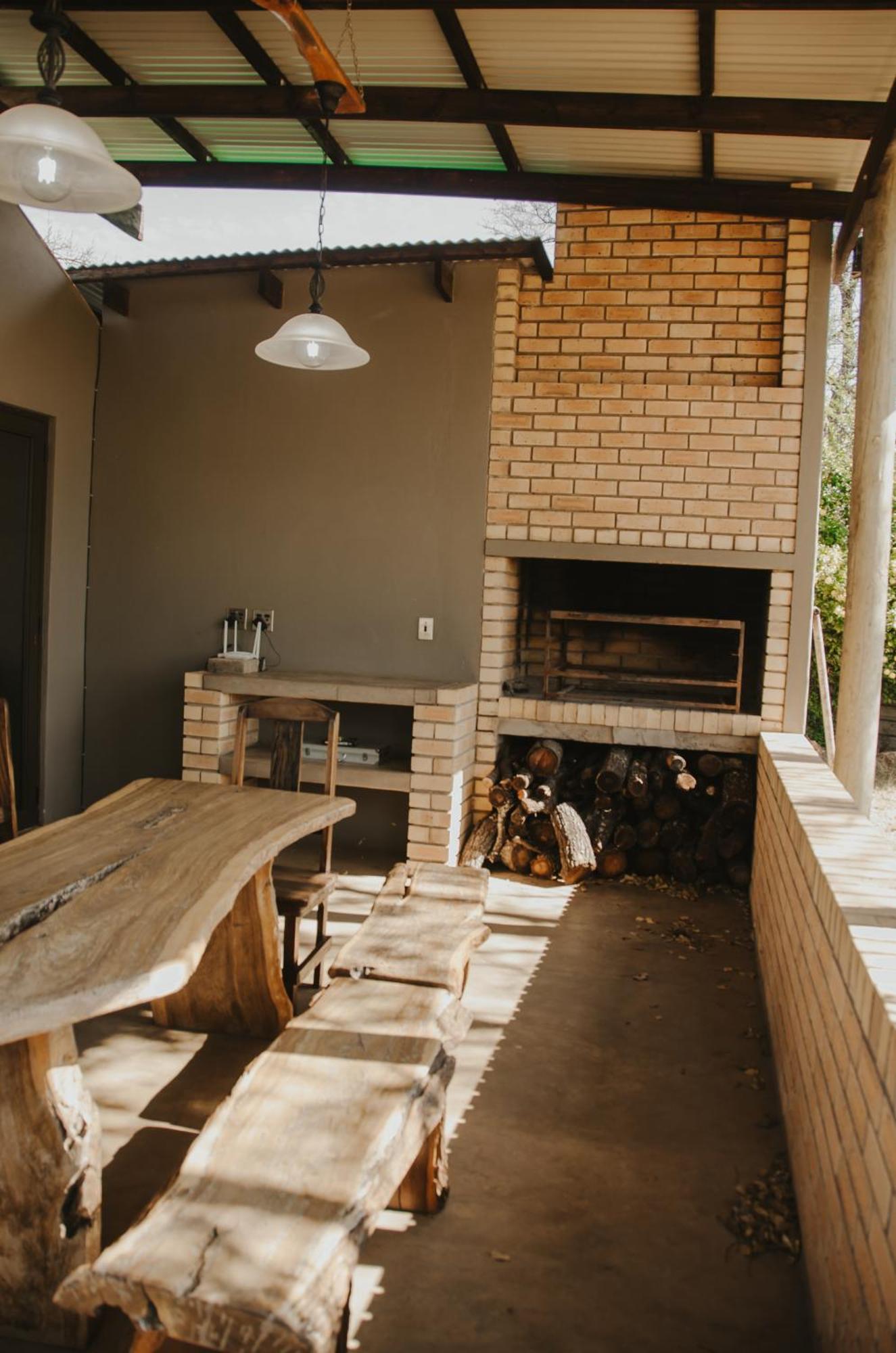 Wilgeboomsdrift Safaris Apartment โมดิมอเลอ ภายนอก รูปภาพ